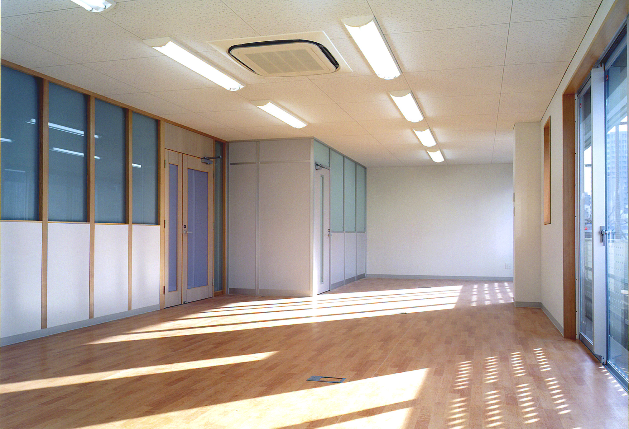 名古屋桜通の事務所ビル